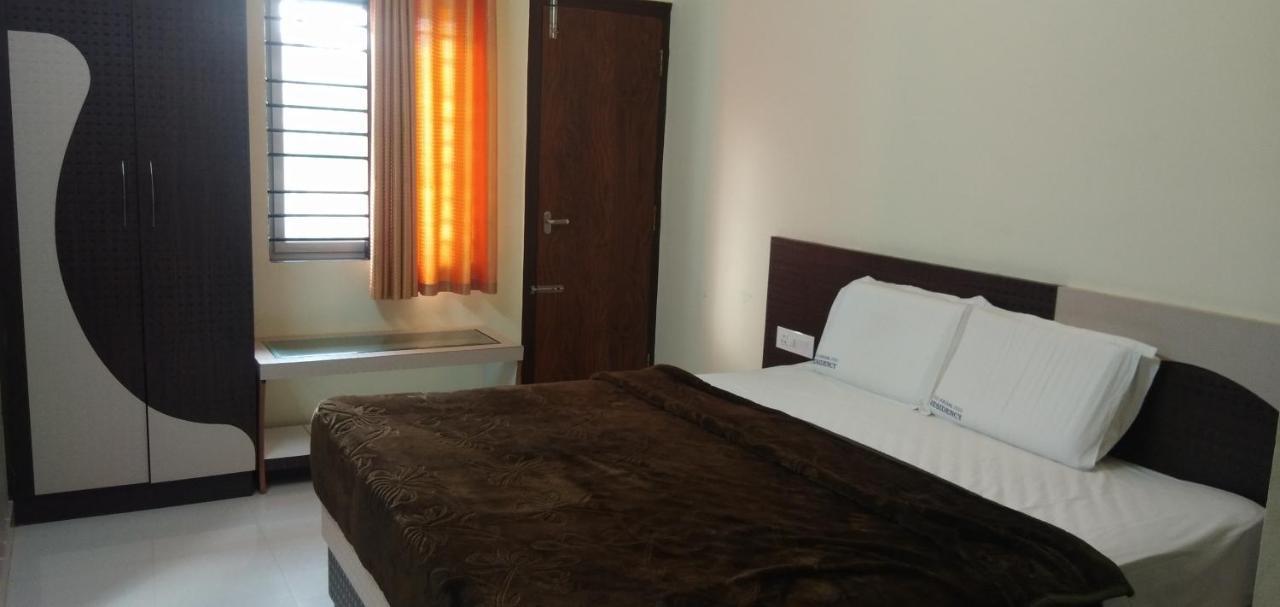 Joldal Residency Hotel Chikmagalur Bagian luar foto