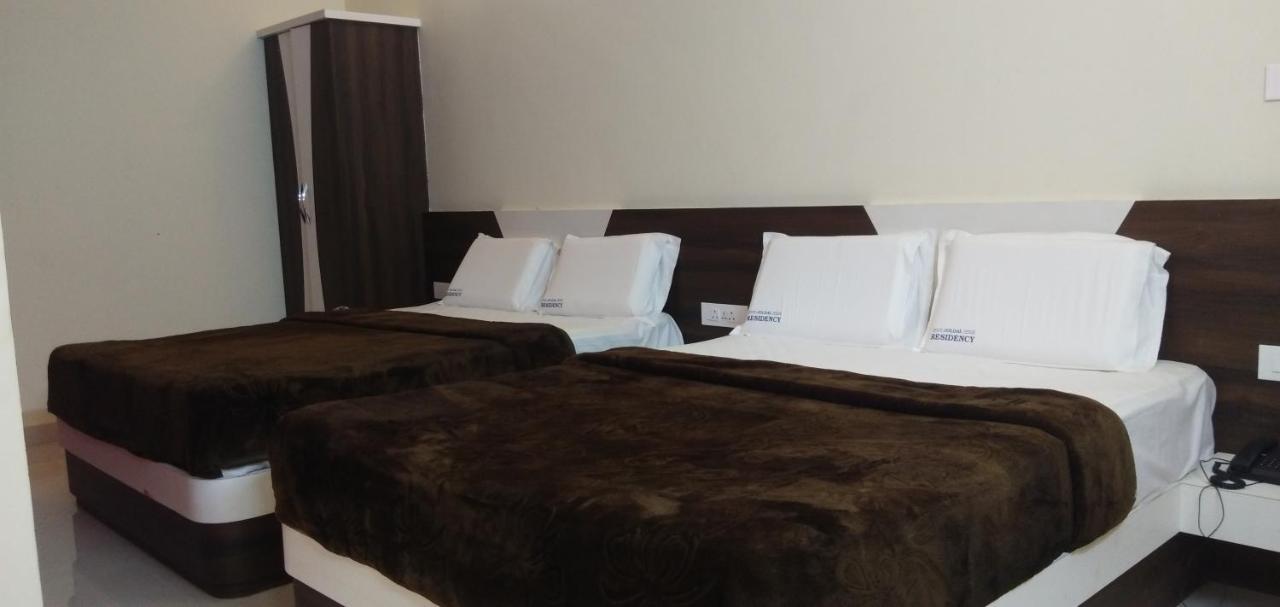 Joldal Residency Hotel Chikmagalur Bagian luar foto