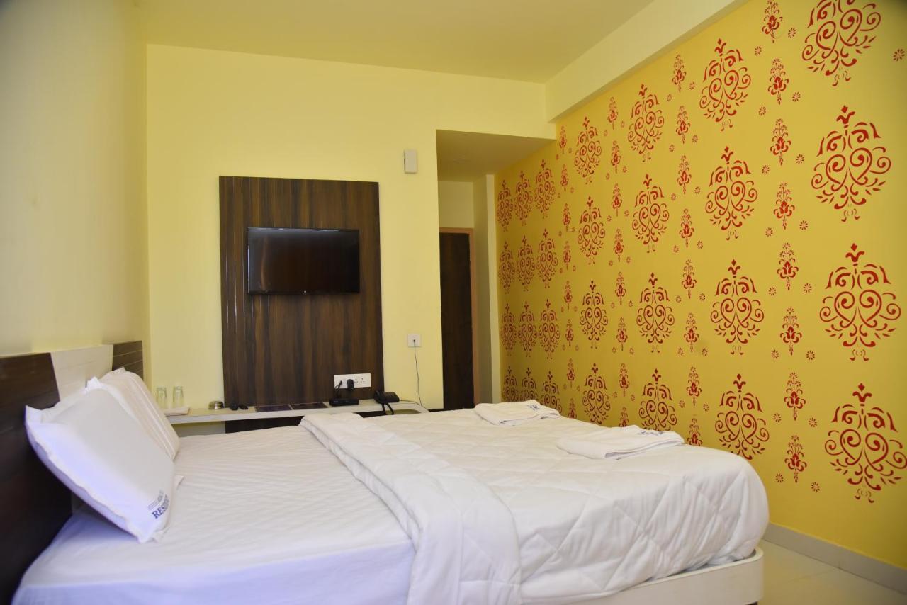 Joldal Residency Hotel Chikmagalur Bagian luar foto